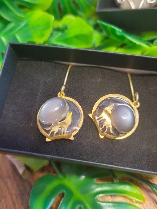 Boucles Pierre de lune Hecatolite - loup