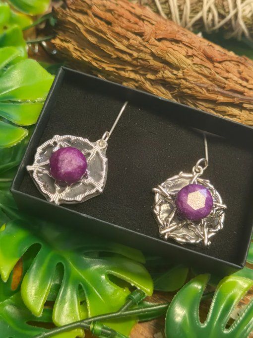 Boucle d’Oreille Sugilite - Paix Intérieure & Delivrance  