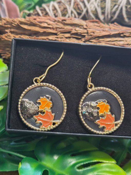 Boucle d'oreille Pyrite brut .abondance et joie 