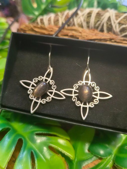 Boucle d'oreille Pierre de soleil Noire- confiance et joie