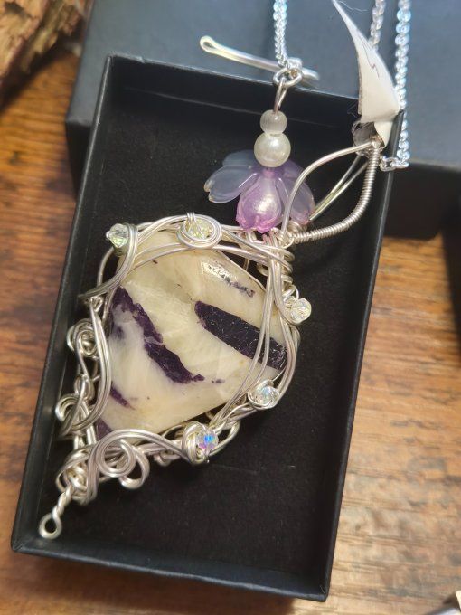 Pendentif✨Calcite Fluorite violette