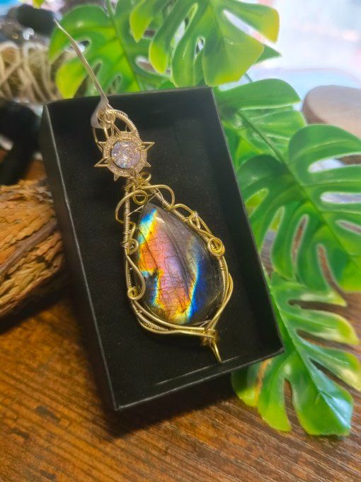 Pendentif labradorite : violet spectrolite