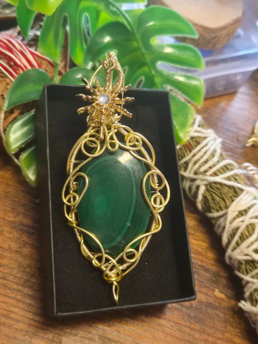 Pendentif  Or Malachite – Harmonie & Protection Du Cœur