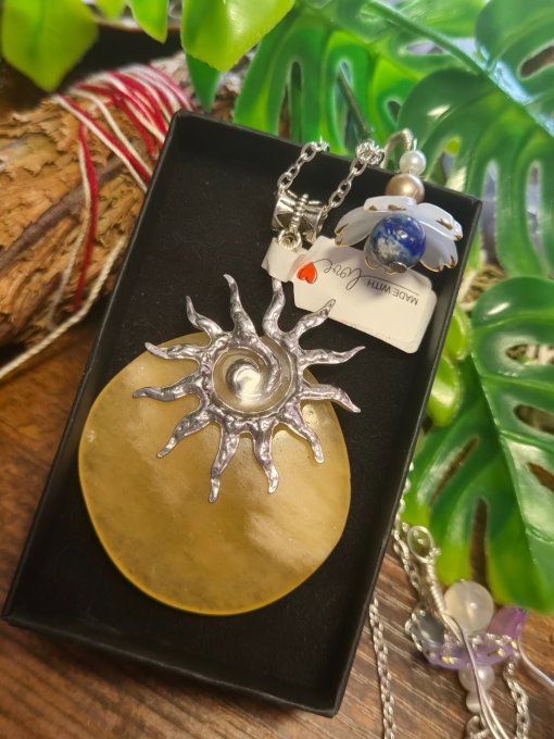 Pendentif Calcite jaune -Pierre de joie solaire