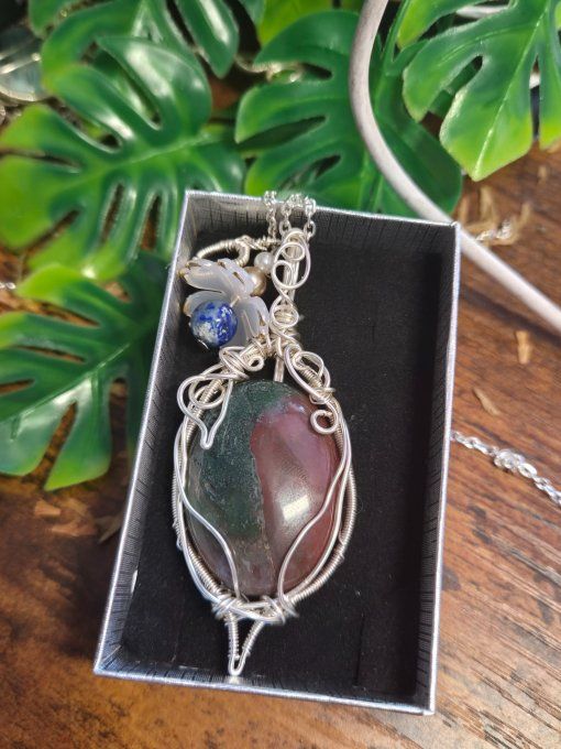 Pendentif Jaspe sang de dragon✨ 
