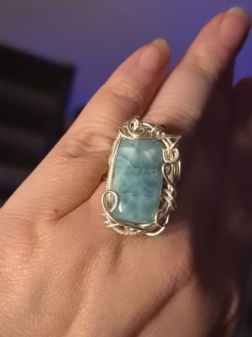 Bague  chevalière Larimar : Pierre des dauphins. 