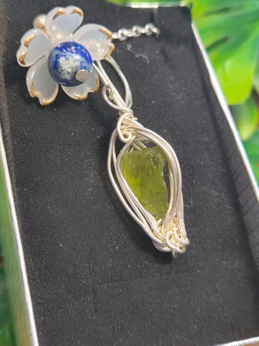  Amulette Péridot (Olivine) – Protection, Sérénité & Bien-Être  