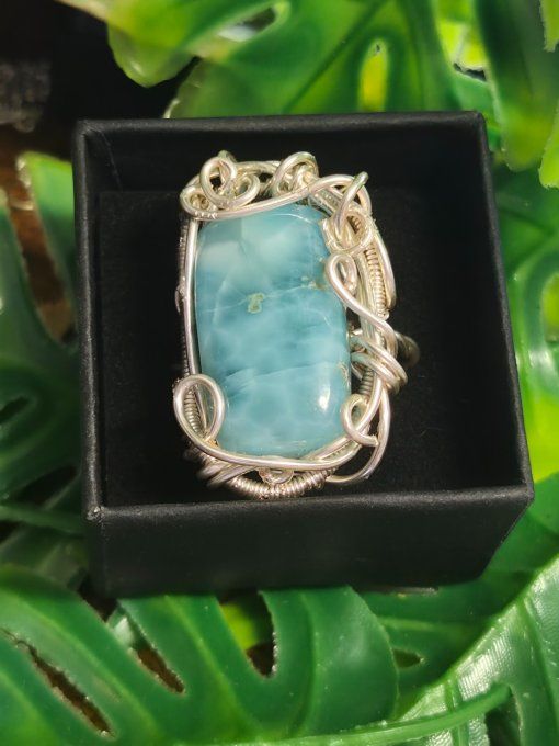 Bague  chevalière Larimar : Pierre des dauphins. 