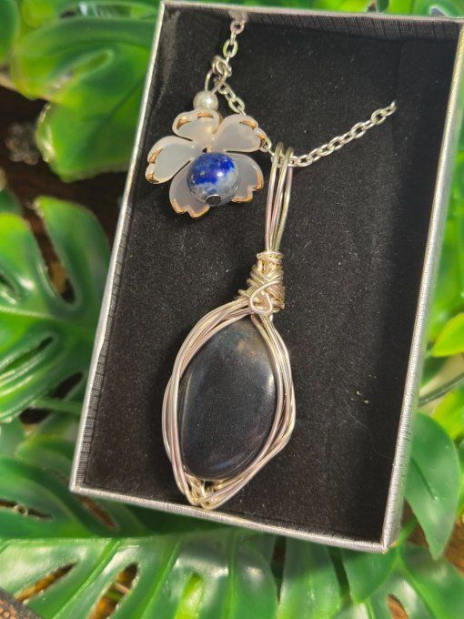Pendentif trolleite pomme poison 