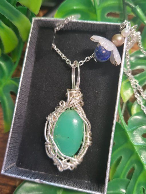 Amulette En Chrysoprase – Pierre De Soin, De Confiance Et De Compassion    