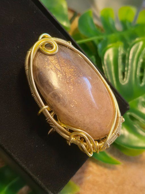 Bague Pierre de soleil Noire  -force et confiance 