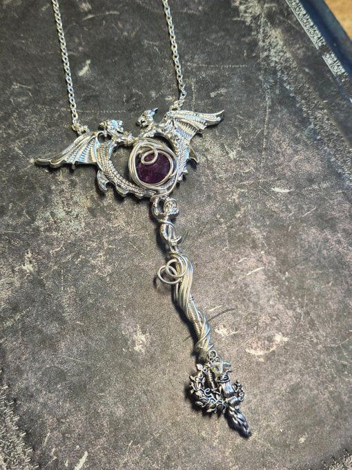 Clé griffon et Dragon , sugilite 