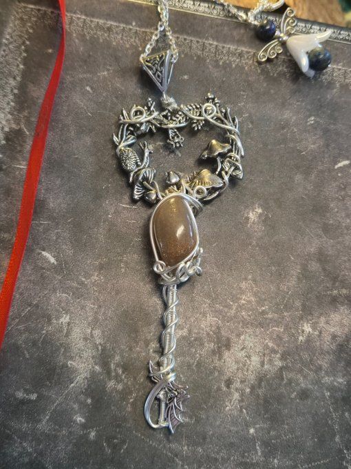 Pendentif clé pierre de lune pêche- Summerween 