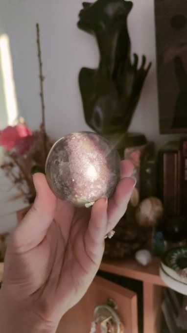 Sphere lepidolite 