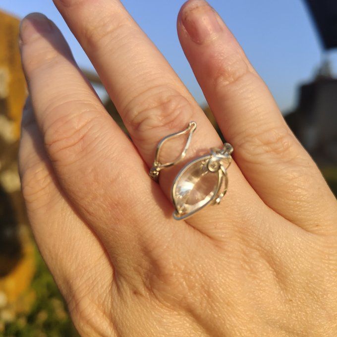 Bague cristal de roche -ajustable-promo✨Énergie, Clarté et Harmonie