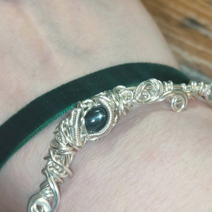 Collier Charms Diopside black star , pierre des larmes
