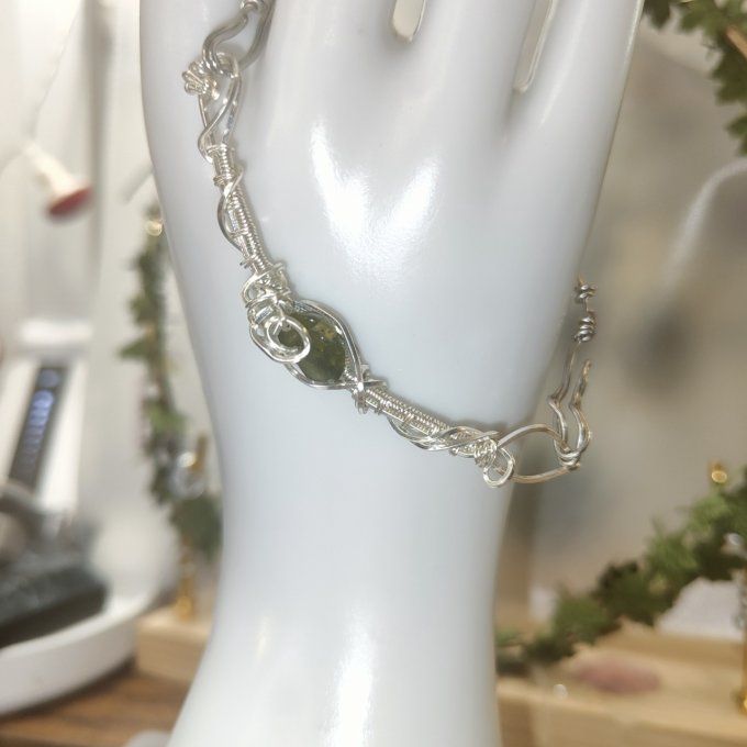Collier Charms Péridot : pierre des chevaliers