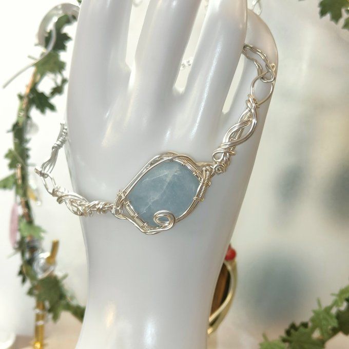 Collier Charms calcite bleu : pierres des familles heureuses