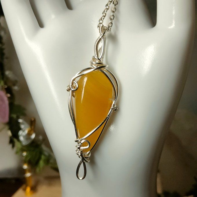 Aragonite jaune ( calcite métamorphique )✨ Ancrage et patience ✨
