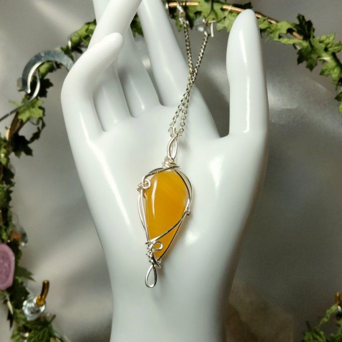 Aragonite jaune ( calcite métamorphique )✨ Ancrage et patience ✨