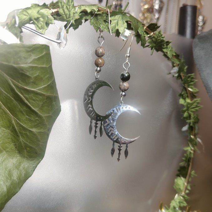 Boucle lune de Llanite 