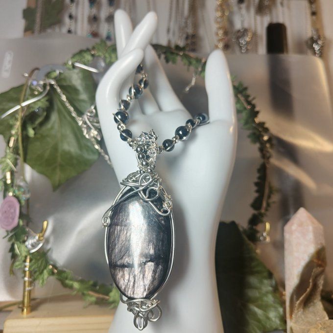 Collier PARIS ✨colère et énergie ✨