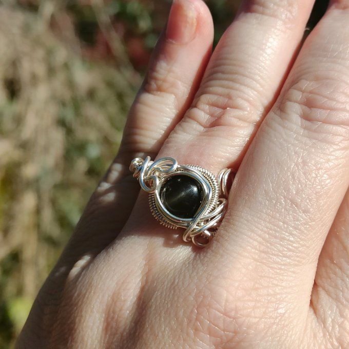 Bague scapolite noire -chrysobéryl- 