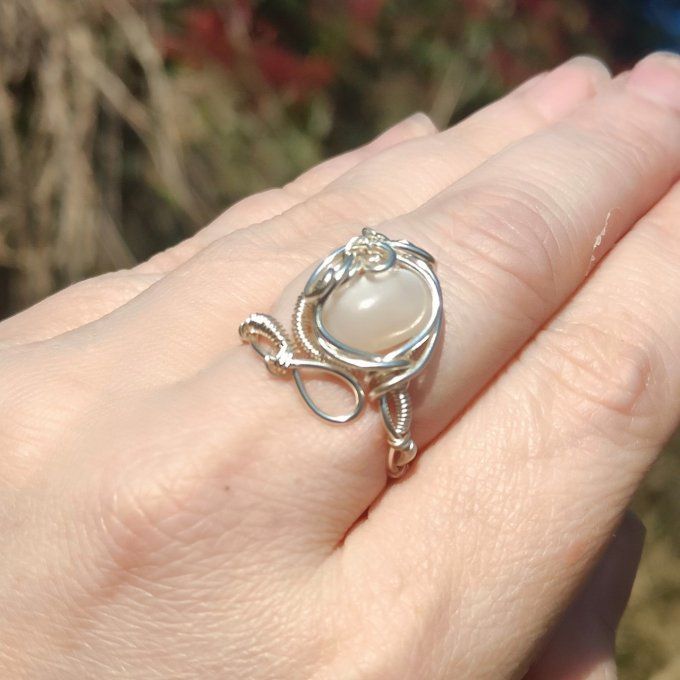 Bague Pierre de lune blanche ,✨ hecatolite - ajustable 