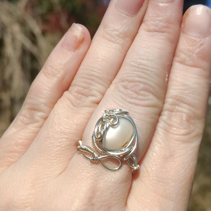 Bague Pierre de lune blanche ,✨ hecatolite - ajustable 