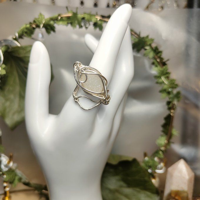 Bague agate druzy blanche 
