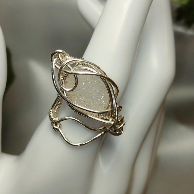 Bague agate druzy blanche 