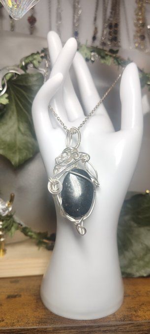 Nummite✨ La Pierre des Sorciers :✨Protection et Éveil Intérieur