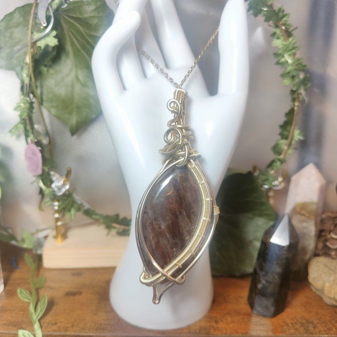 Quartz hématoïde ✨Force, Sérénité & Harmonie