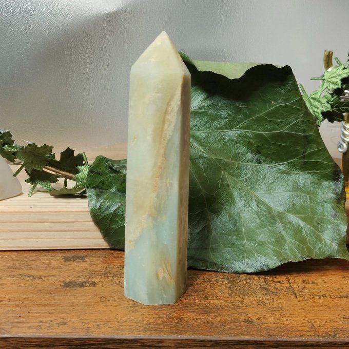 Obélisque calcite verte 9*2