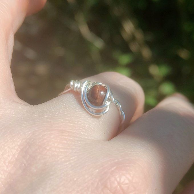 Bague Oeil de taureau torsadé 