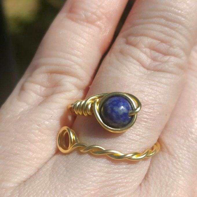 Bague torsadé lapis lazuli 