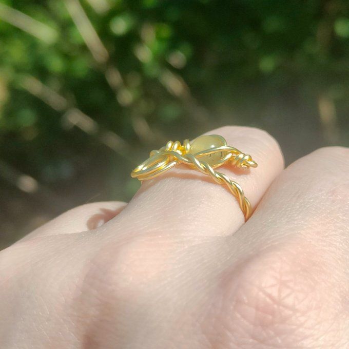 Bague torsadé phrenite 