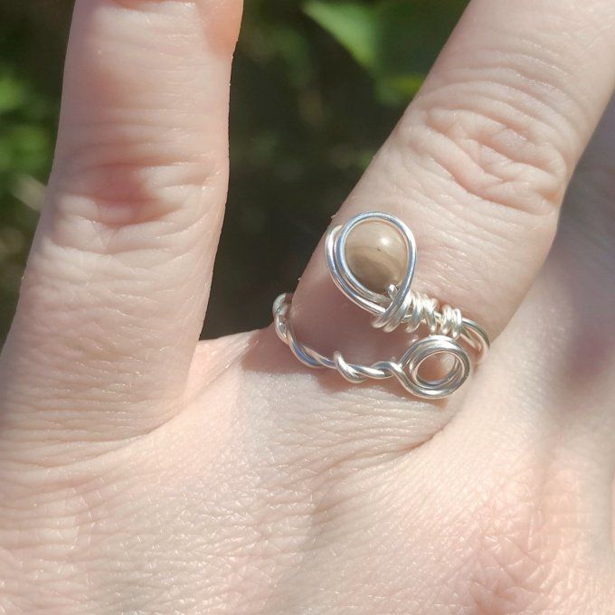Bague bois fossile torsadé 