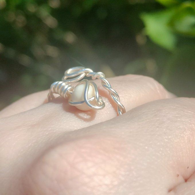 Bague torsadé Jade blanche canada 