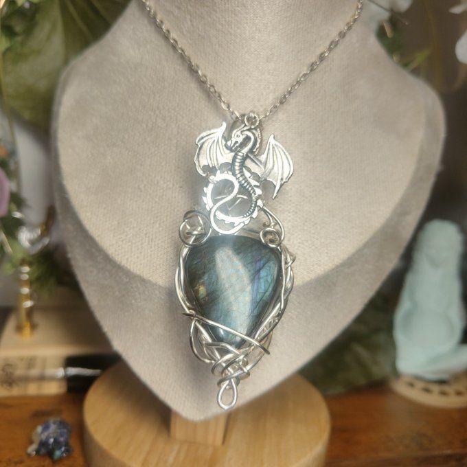 Labradorite spectrolite Dragon