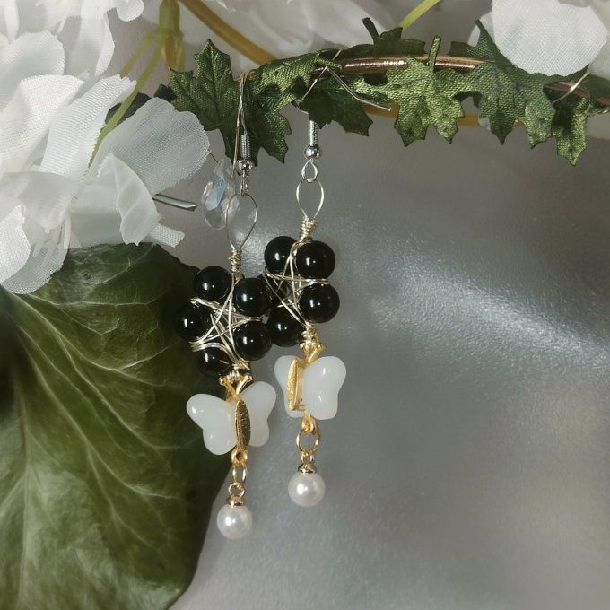 Boucle perles de papillon a composer acompte