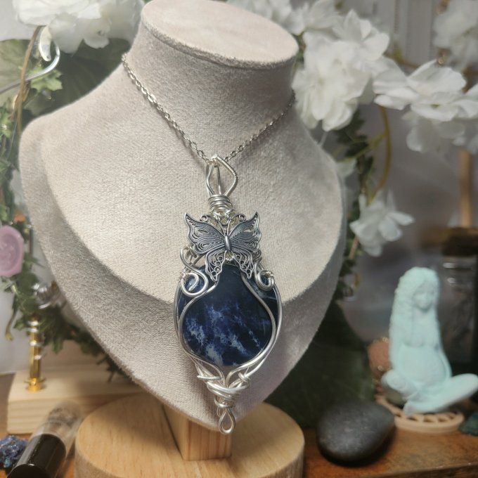 Amulette Sodalite ✨ humilité,courage et communication -promo