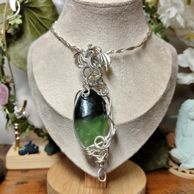 Amulette SERPENTINE - jadeite Pierre de Protection & d’Harmonie ✨