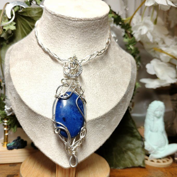 Amulette Lazulite – ✨Stimuler la Créativité et Favoriser l'Apprentissage✨