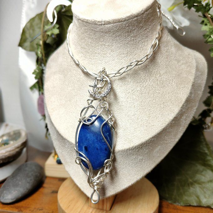 Amulette Lazulite – ✨Stimuler la Créativité et Favoriser l'Apprentissage✨