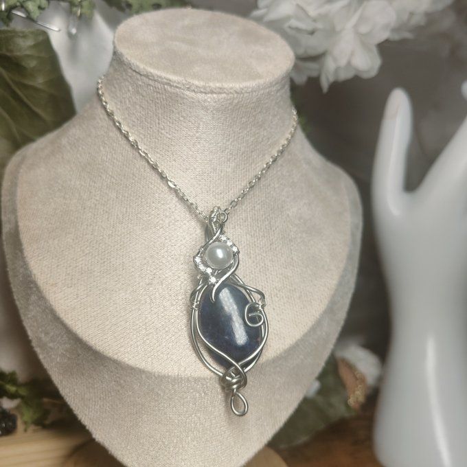 Sodalite ✨Humilité, Confiance et Clarté Intérieure✨