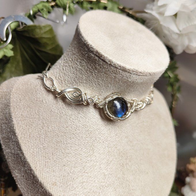 Collier Charms labradorite bleu : pierre de beauté