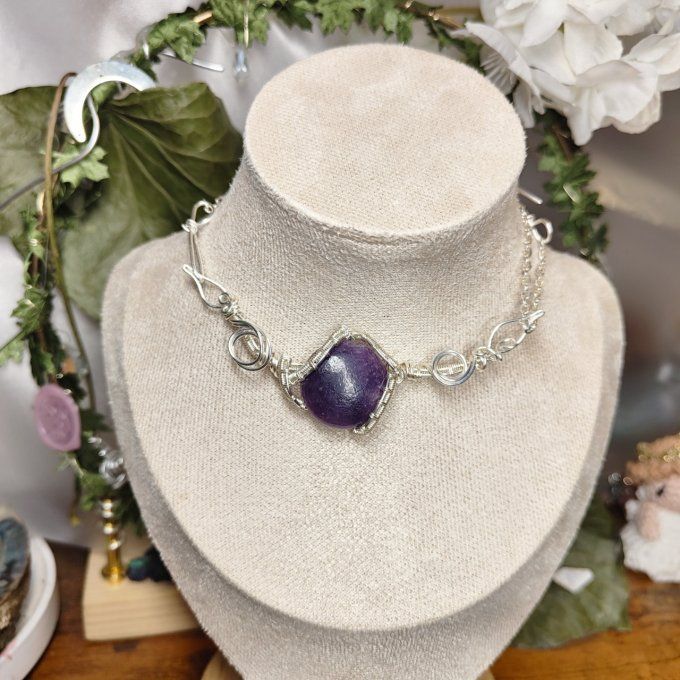 Collier Charms  Lepidolite ,pierre du jeu divin 