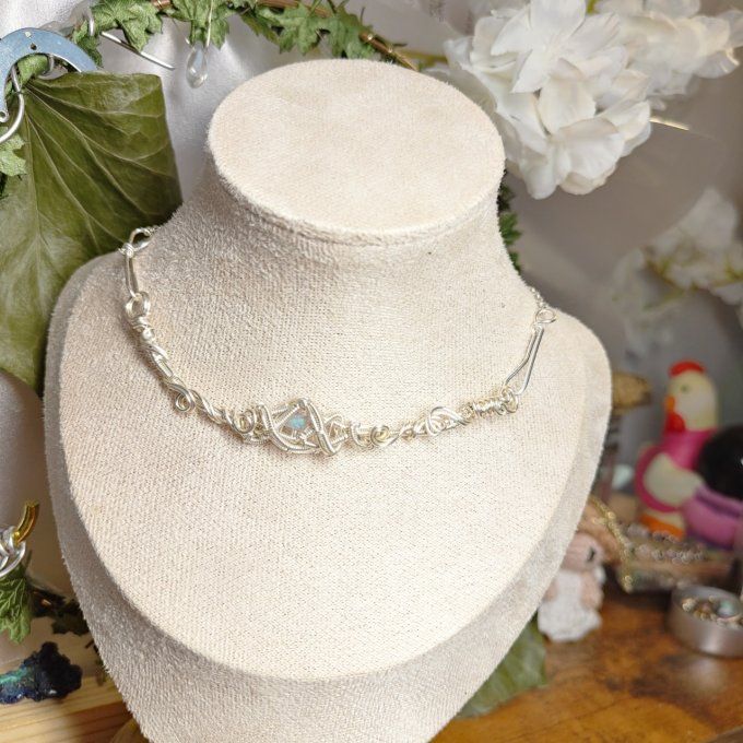Collier Charms opale violette :pierre du renouveau