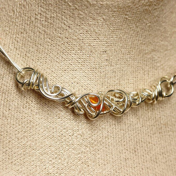 Collier Charms Opale de feu :pierre d'eveil